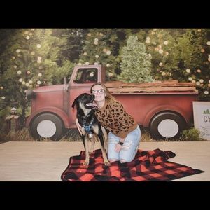 Meet your posher, Mackenzie